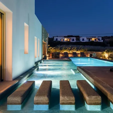 Moonlight Panormos (Mykonos)